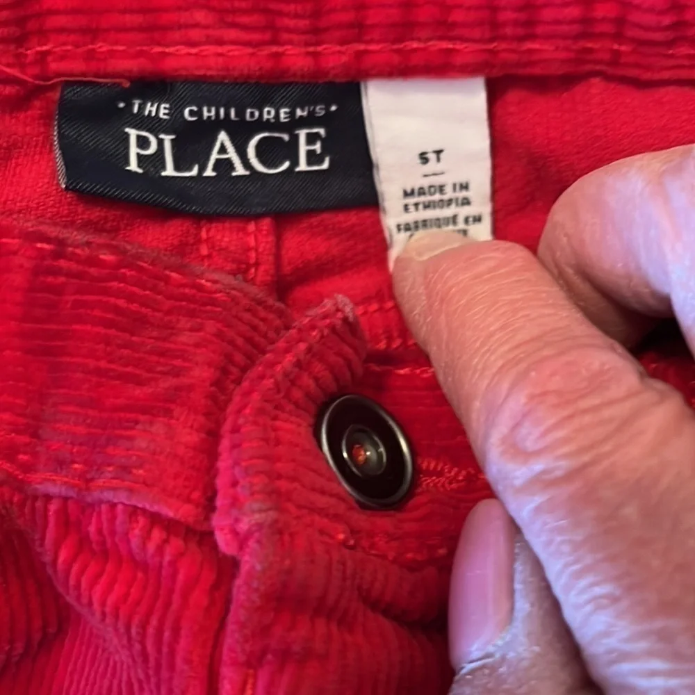 The Children’s Place Girl’s red corduroy pants size 5T preloved